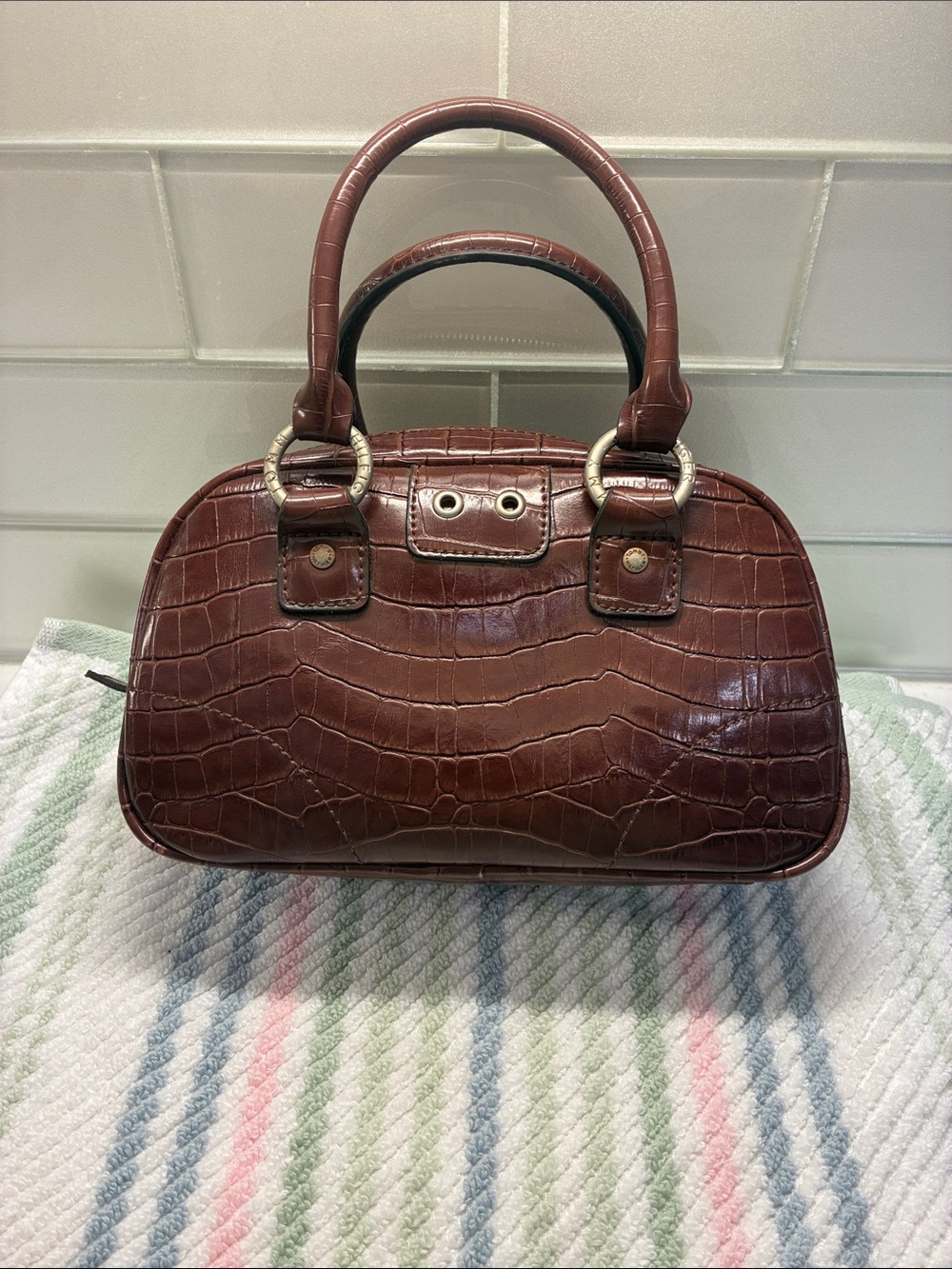 Vintage Tommy Hilfigure Brown Croc-Embossed Dome Satchel Handbag